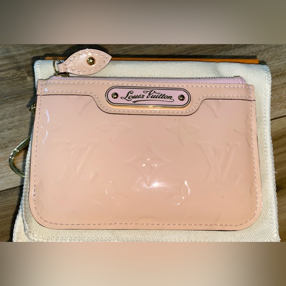 Authentic LOUIS VUITTON Monogram Vernis Coin Key Case Cles Pink - Picture 2 of 16